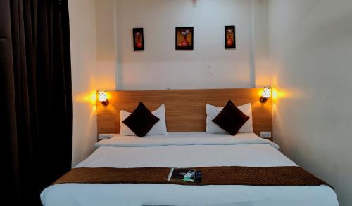 Vashi Hotel | Abhisiddhi Residency