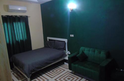 Angre Apartment | Abidjan Cocody 3-Bed Apt - Sleeps 6