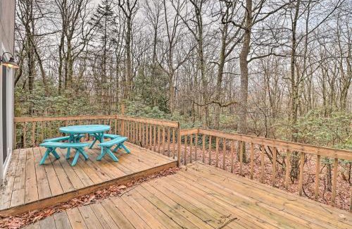 Jim Thorpe House | about 1 Mi to Lake Secluded Poconos Home with Decks