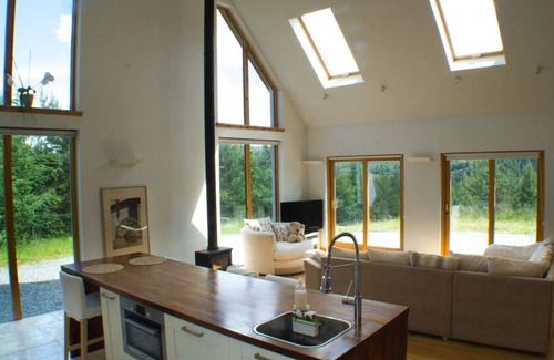 Dalcherichart House | Above Glen Villa are Loch Ness and Skye