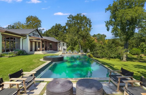Cypress Banks House | Above Sapphire | LakefrontI Casita | Pool&Spa ILake Beach IDock
