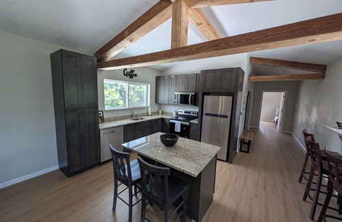 Chuluota House | Above the Barn at Rustic Pines