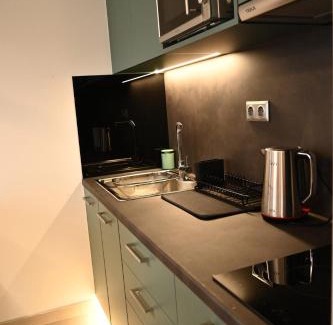 Psirri Apartment | Above the Fruits 2 Bedrooms 2 Bathrooms near Acropolis