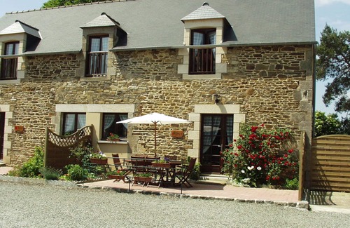 Les Champs-Geraux Cottage | Abricot, Family gite with character
