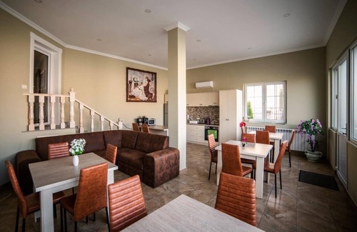 Hateg House | Absolut Residence Hateg, best place to stay in Transylvania for a group of 17