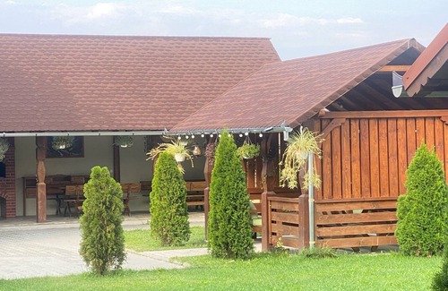 Hateg House | Absolut Residence Hateg, best place to stay in Transylvania for a group of 17