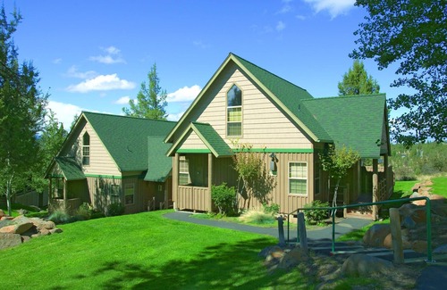 Klamath Falls Resort | Absolutely gorgeous resort & condos !