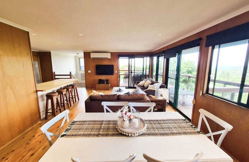 Seventeen Seventy House | Absolutely stunning views of the ocean. Perfect house for a Holiday!