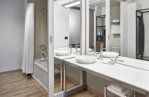 National Harbor Hotel | AC Hotel by Marriott National Harbor Washington, D.C. Area