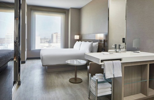 Downtown Sacramento Hotel | AC Hotel By Marriott Sacramento