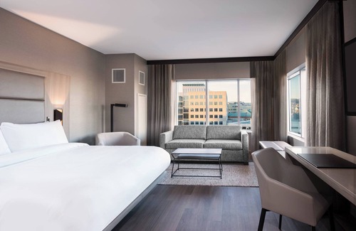 Central Business District Hotel | AC Hotel by Marriott Worcester
