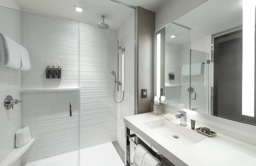Central Business District Hotel | AC Hotel by Marriott Worcester