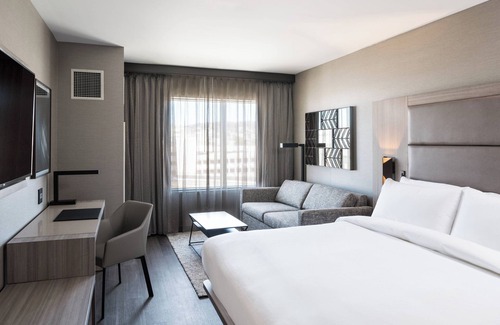 Central Business District Hotel | AC Hotel by Marriott Worcester