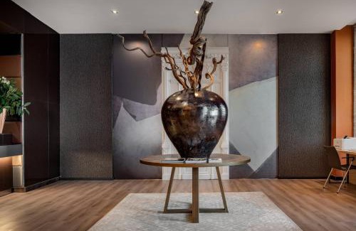 Vigo Hotel | AC Hotel Palacio Universal by Marriott