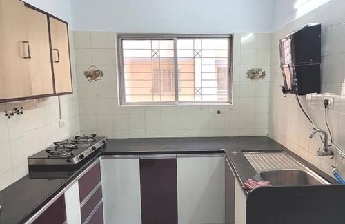 Baner Apartment | AC Stylish 2bhk Near Hi Street Balewadi