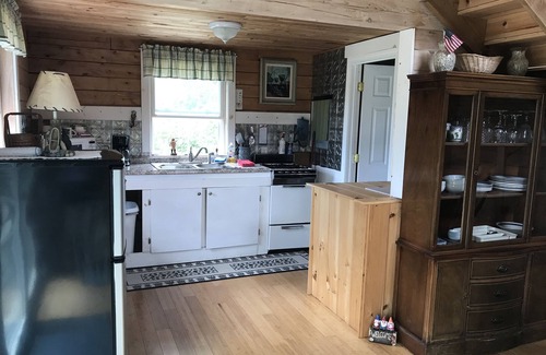 Corea Cabin | Acadia SummerHill Log Cabin-charmingly unique, cozy and quiet, a true hidden gem