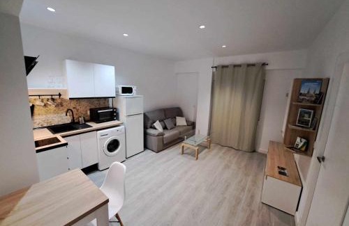 Jaen Apartment | ACC Serrano aparcamiento cercano