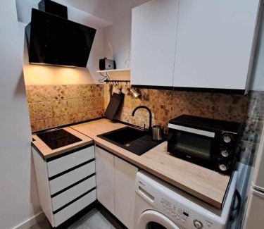 Jaen Apartment | ACC Serrano aparcamiento cercano