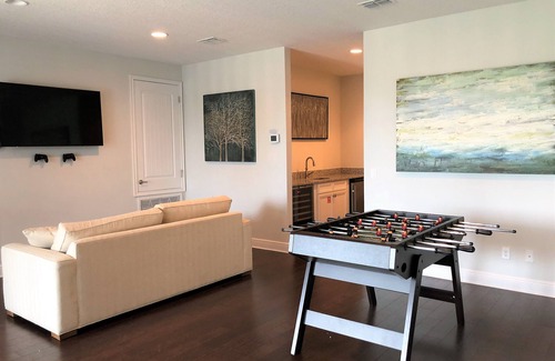Reunion House | Access to 3 Private GOLF COURSES+2 Waterparks+POOL & SPA+Gameroom+THEATER+Disney