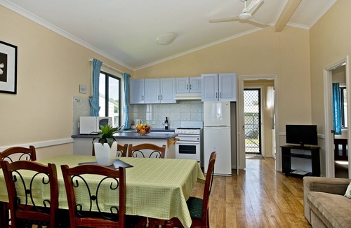 Emu Point Other | Acclaim Rose Gardens Beachside Holiday Park