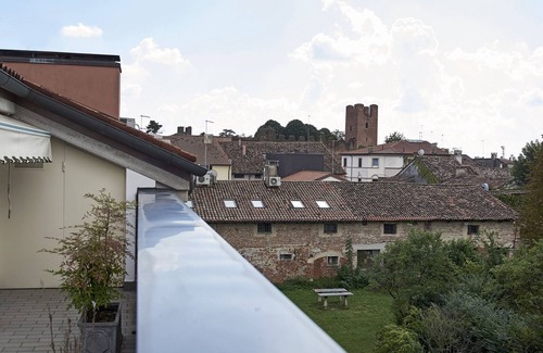 Castelfranco Veneto Apartment | Accommodation in Castelfranco Veneto