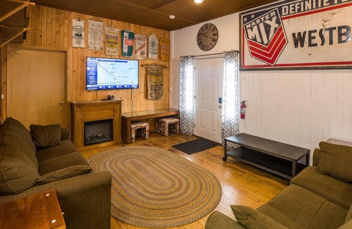 Westby Apartment | Accomodations for Large Groups