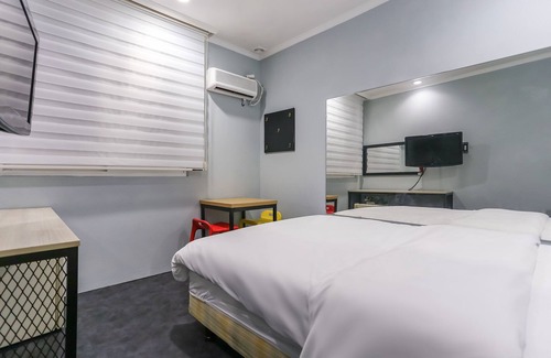 Gyo-dong Hotel | Ace Motel