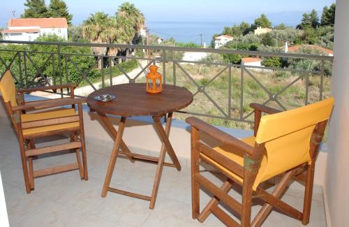Fragkaki Apartment | Achladi Beach