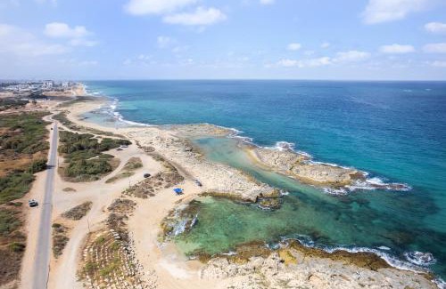 Nahariya Apartment | Achziv Stylish Beach Haven by Sea N' Rent