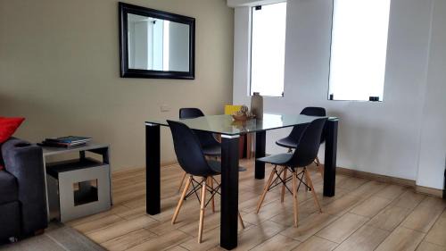 Santa Cruz Apartment | Acogedor 2BR Miraflores - Tovar
