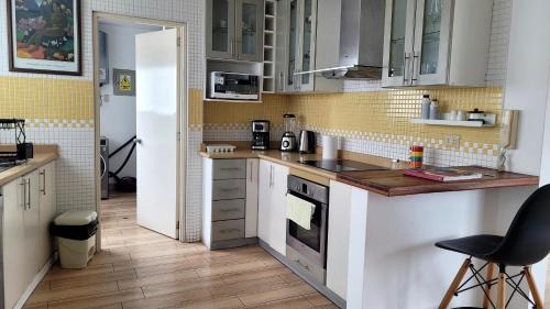 Santa Cruz Apartment | Acogedor 2BR Miraflores - Tovar