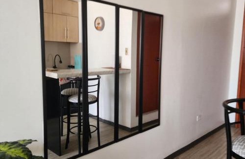 Los Olivos Apartment | Acogedor APT a 20 min Aeropuerto
