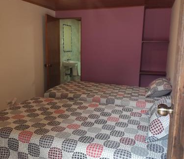 Santa Ana Bed & Breakfast | acogedor Hostal usaquen la parada del tren