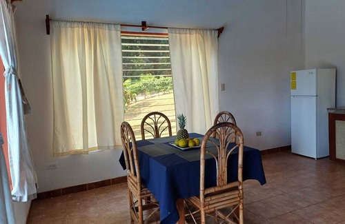 Ciudad Cortes Cabin | Acogedora cabaña en medio de la naturaleza, Esencial para tu familia y mascotasn