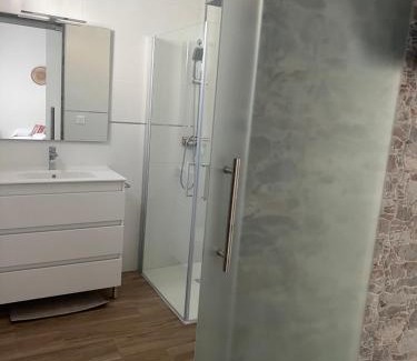 Sagunto House | Acogedora casa familiar de 4 habitaciones y gran terraza a metros de la playa