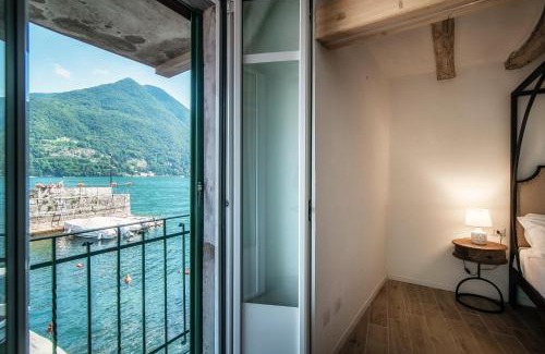 Moltrasio Apartment | Acqua - by MyHomeinComo