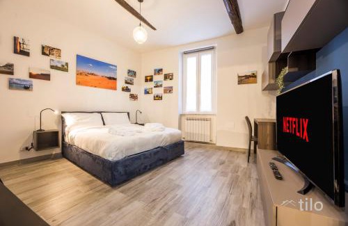 Genoa Historical Centre Apartment | Acquario 3', 2BR, AC, Wifi & Netflix by Tilo