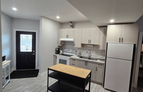 Regional District of Fraser-Fort George House | Acreage with kitchen/laundry; dog friendly