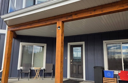 Regional District of Fraser-Fort George House | Acreage with kitchen/laundry; dog friendly