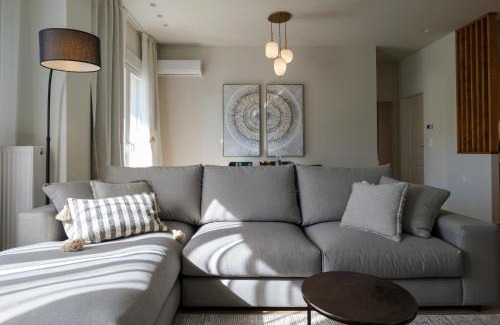 Makrigianni Apartment | Acropolis Deluxe 2BR Apartment