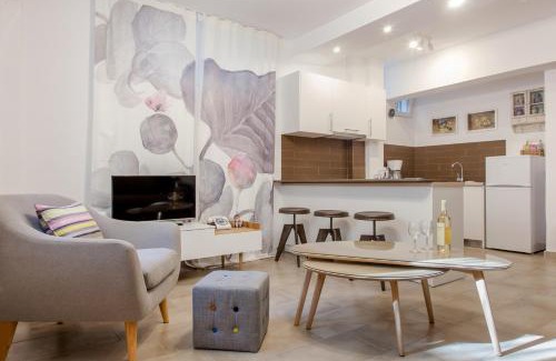 Anafiotika Apartment | Acropolis Quiet Apartment