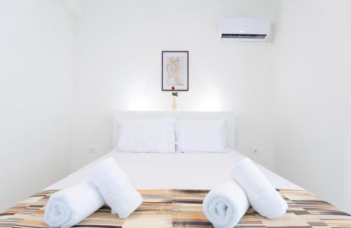 Koukaki Apartment | Acropolis Socrates Lux New 2 Bedroom Penthouse