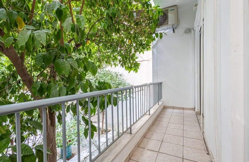 Makrigianni Apartment | Acropolis Stylish 2BR Apartment - Center of Athens