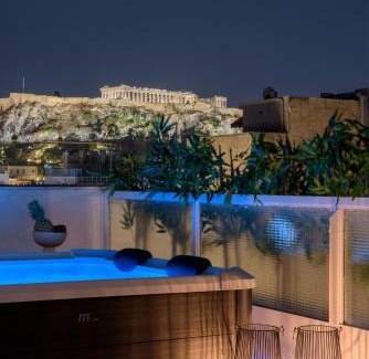 Monastiraki Apartment | Acropolis View Plunge Pool Loft