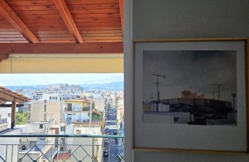 Dafni-Ymittos Apartment | Acropolis View Sky Suite with Jacuzzi near Metro