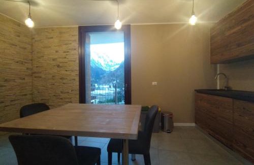 Temu Apartment | Adamello Peak ONE Apartment