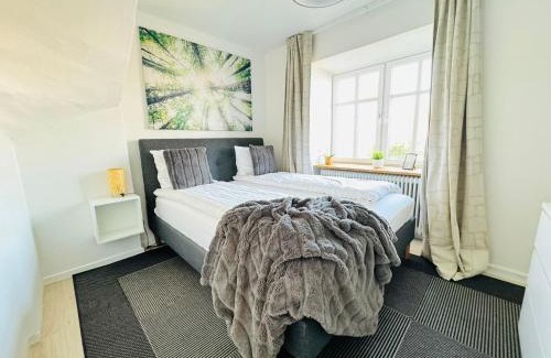 Aalborg Apartment | aday - Modern 2 Bedroom Charming Central Apartment with Public Parking
