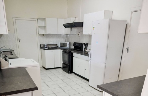 Colchester House | Addo Park View - Sundaze Riverside