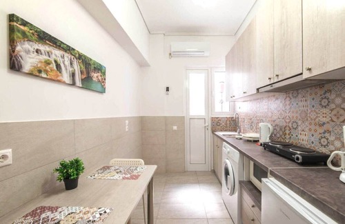 Thissio Apartment | Addorable Studio in Athen's most Historic Area