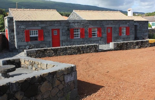 Sao Roque do Pico House | Adega do Mirante